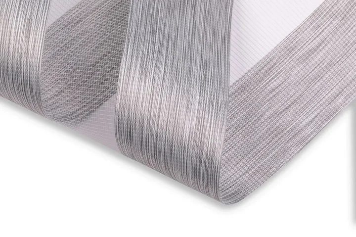 Jak działają rolety dzień noc? Mechanizm, budowa i różnice w stosunku do klasycznych rolet