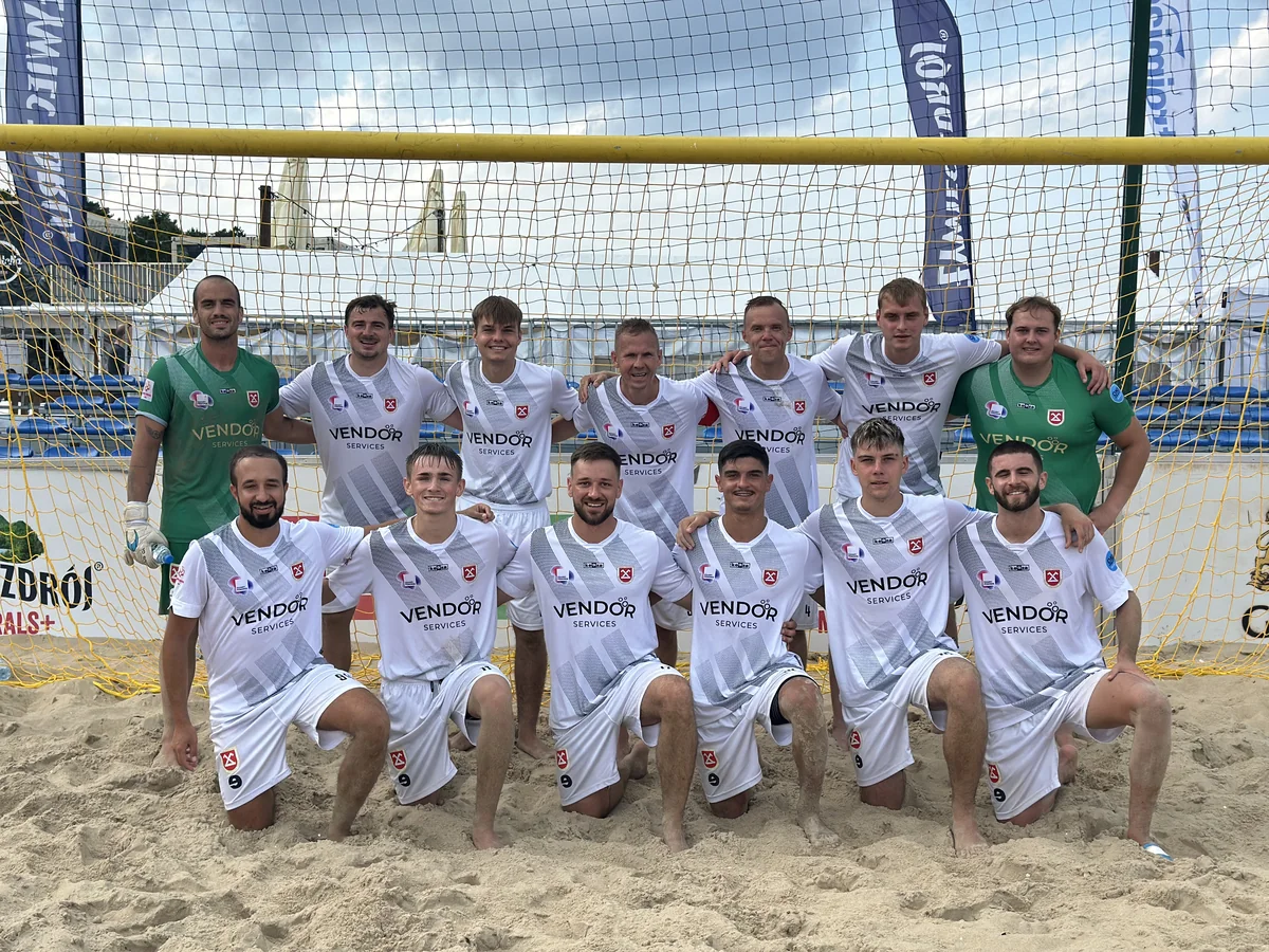 Obraz do artykułu: Zgoda Chodecz Beach Soccer Team na podium Mistrzostw Polski. Wielki rewanż dał historyczny brąz