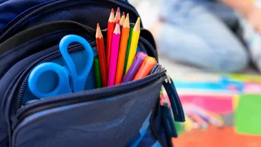 Dziewiąta wyprawka dla pierwszaków. Plecaki i warsztaty dla klas