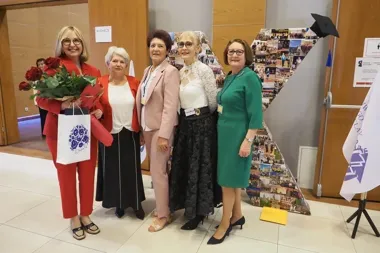 Na Słodowie otwarto Aleję Seniorów z okazji 10 lat Medycznego Uniwersytetu Trzeciego Wieku