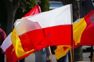 Flagi na placu Wolności przypomną o tych, którzy wrócili z wojny okaleczeni