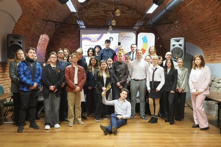 Uczniowie Zespołu Szkół Ekonomicznych zwycięzcami Finału Włocławskiej Ligi Debat