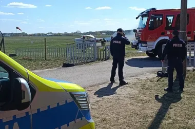 Awionetka stanęła w ogniu pod Włocławkiem - to był test na czas