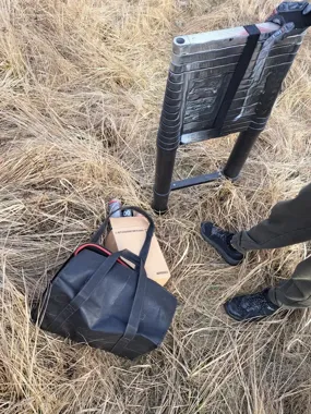 Włocławek - patrol przy Toruńskiej przyłapał grafficiarza z drabiną